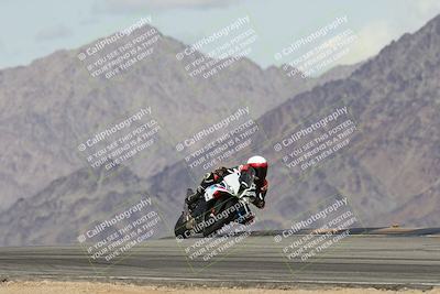 media/Nov-16-2025-Race Pace (Sun) [[8c5fa54630]]/Verified Riders/5-Turn 9 (1135am)/